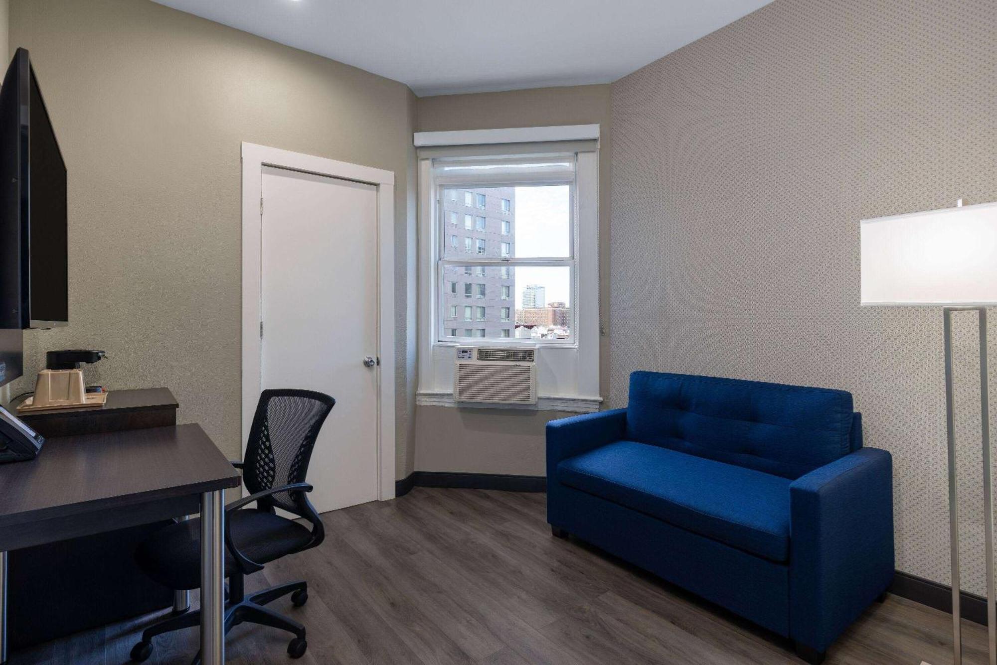 Super 8 By Wyndham San Francisco/Union Square Area Hotel Exterior photo